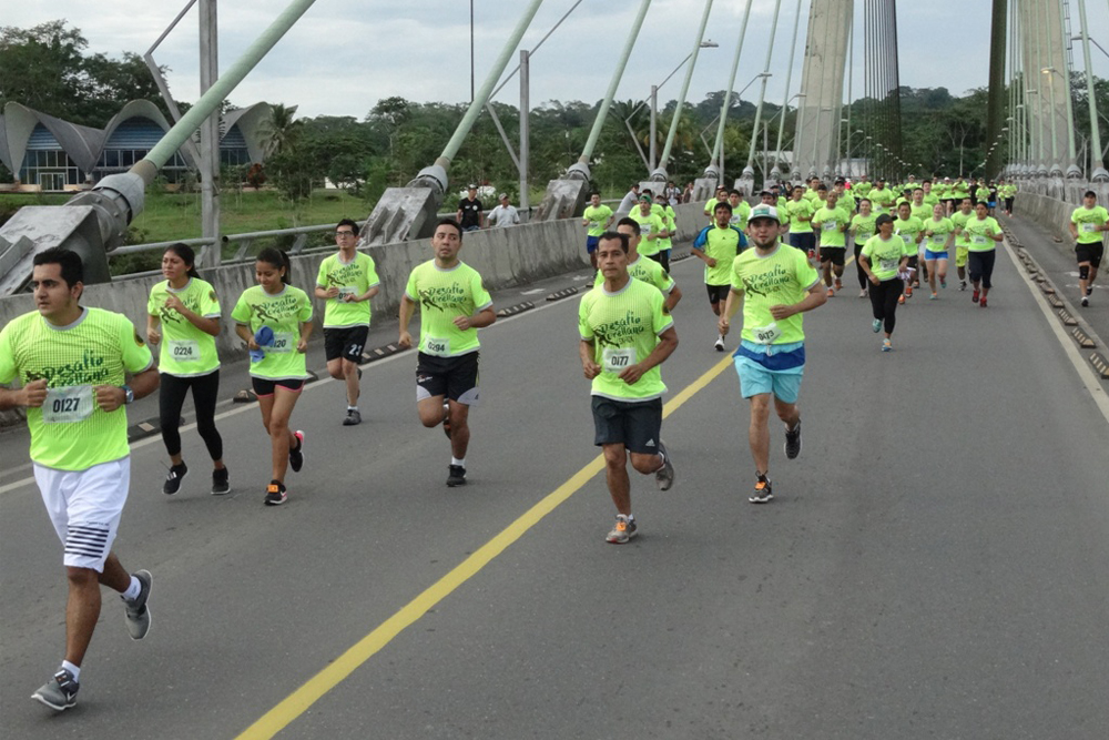 Deportistas nacionales y extranjeros participaron en la carrera Desafío Orellana 5K y 10K